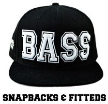 Snapbacks & Fitteds